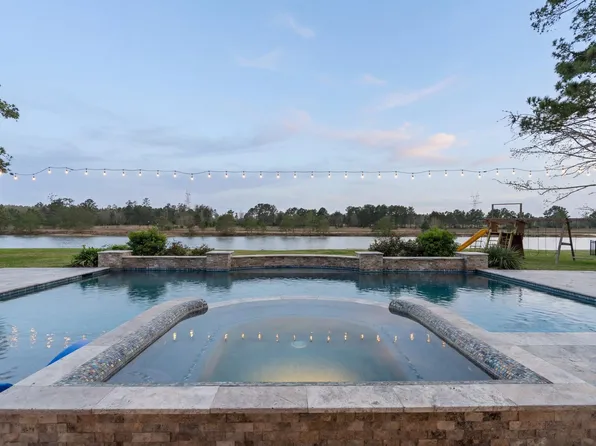 32726 Tall Oaks Way, Magnolia, TX 77354