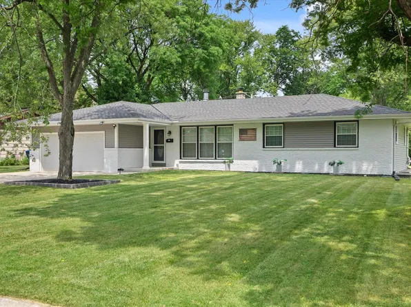 5836 Oxford DRIVE, Greendale, WI 53129