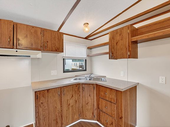 3rd image of 491 Chapman Rd #74