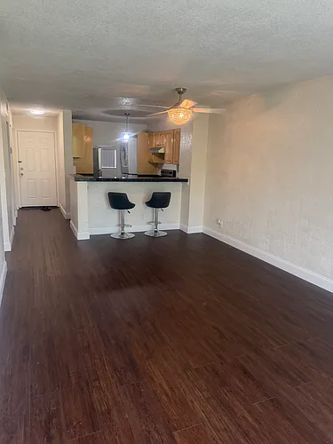 7710 NW 50th St #304 Photo 1