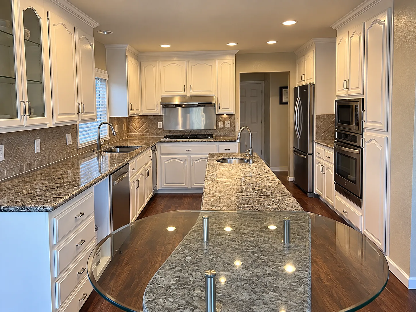 1834 Eagle Peak Ave — Photo 2
