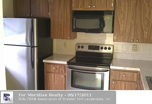 1st image of 1711 Whitehall Dr APT 106