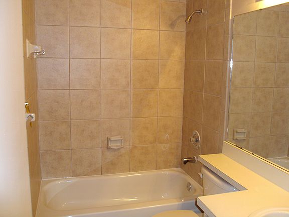 5th image of 1247 Pin Oak Dr