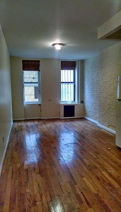 2nd image of 347 W 16th St #Cd