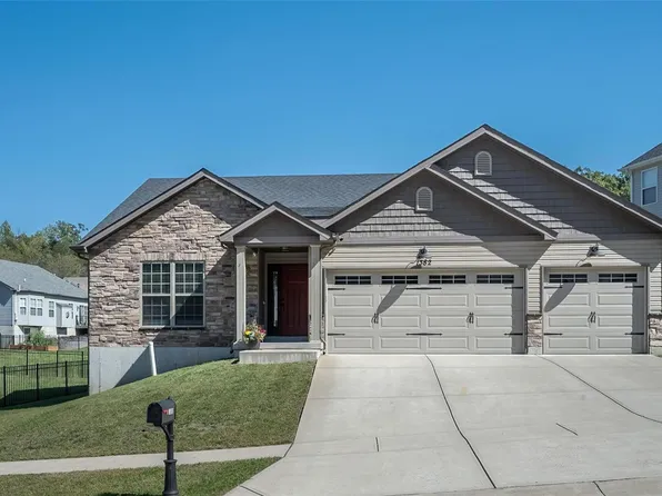 1382 Farnman Dr, Herculaneum, MO 63048