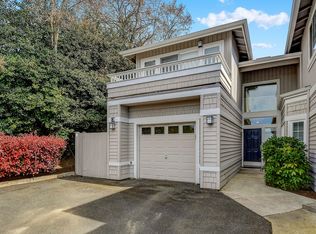 750 State St APT E, Kirkland, WA 98033