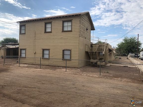 3rd image of 794 W Heil Ave