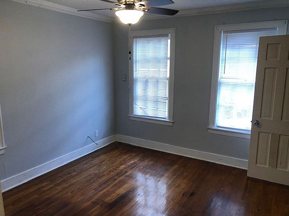 5th image of 104 Merrick St