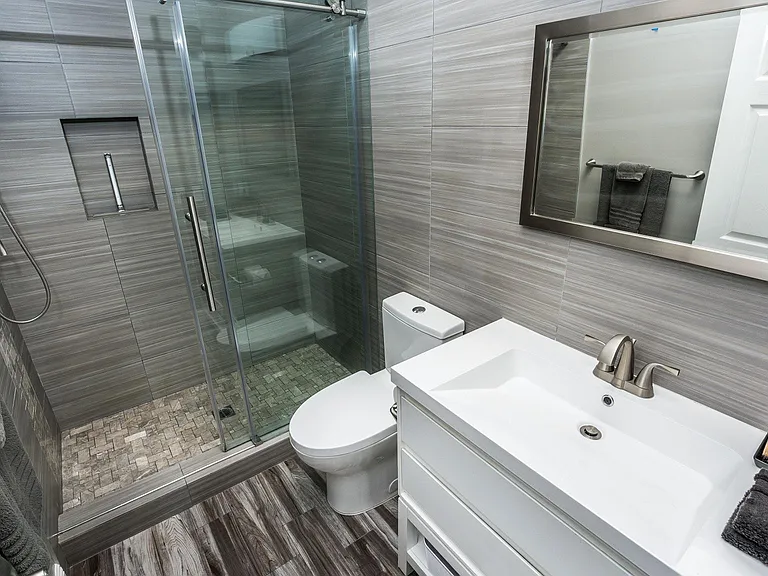 1154 N Sycamore Ave #7 — Photo 11