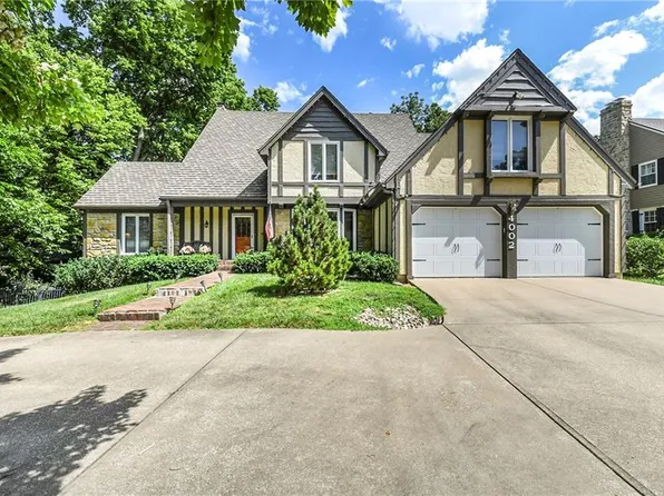 4002 W 57th St, Fairway, KS 66205