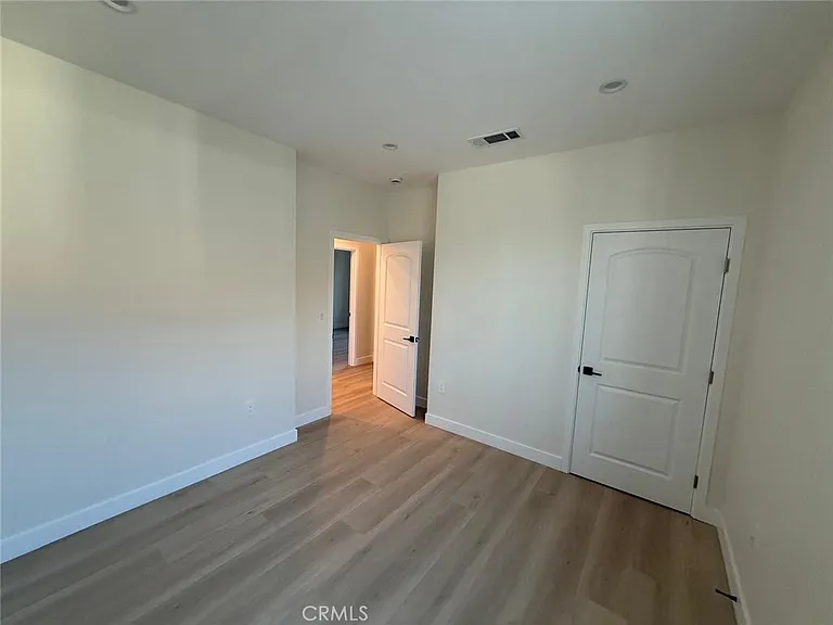 8603 Delco Ave — Photo 29