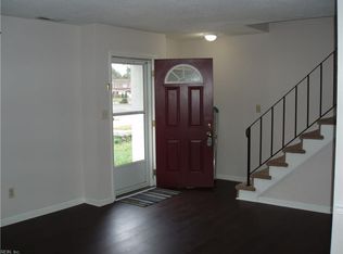 4509 Hinsdale St, Virginia Beach, VA 23462
