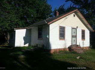 165 Felton Ave, Benton Harbor, MI 49022
