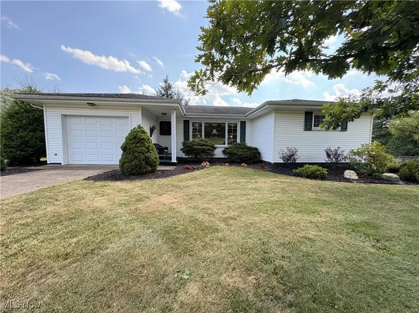 53342 York Dr, Powhatan Point, OH 43942