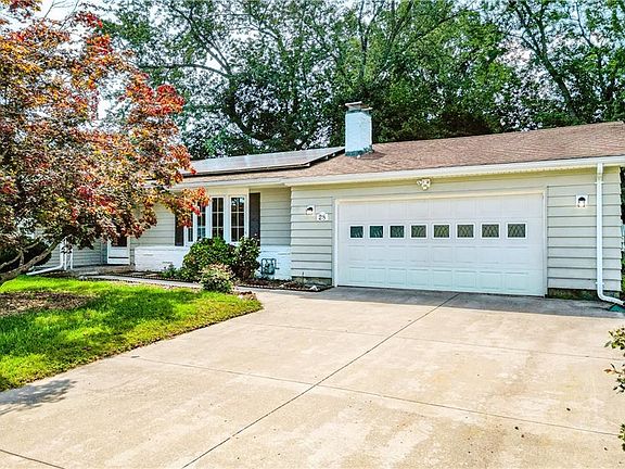 3rd image of 28 Cadoret Dr