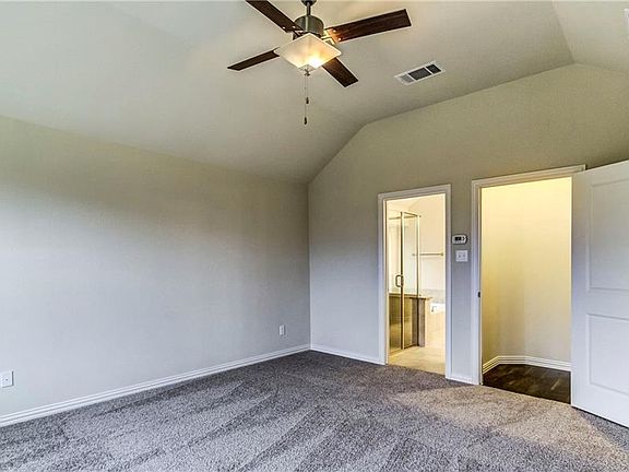 2nd image of 9720 Bitterroot Dr