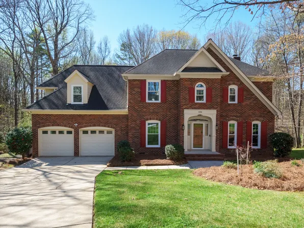 5901 Daria Ct, Charlotte, NC 28269