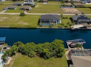 1447 NW 39th Ave, Cape Coral, FL 33993