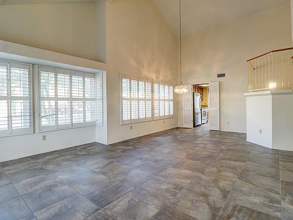 3rd image of 7546 W Sequoia Dr