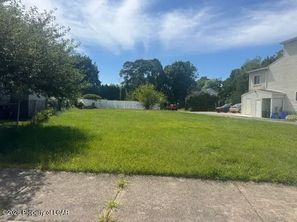107 Butler St, Pittston, PA 18640