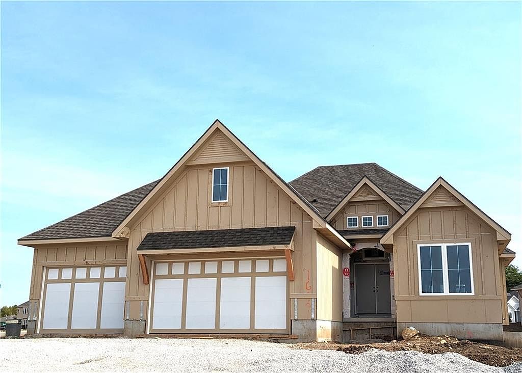 16901 Futura St, Stilwell, KS 66085 MLS 2433505 Zillow