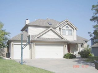 6901 Beaver Creek Ln, Lincoln, NE 68516