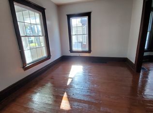 31 Baldwin St, Rochester, NY 14609