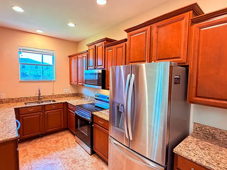 2832 Adelaide Ct — Photo 9