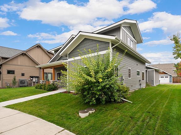 3rd image of 5098 Portage Way