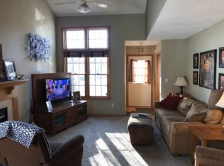 14890 57th St N APT 4A, Stillwater, MN 55082