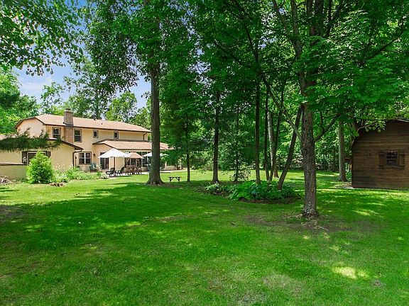 3rd image of 8948 Chevington Chase NW