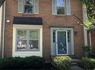 8819 Winding Hollow Way, Springfield, VA 22152