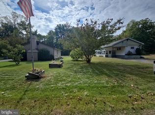 37 Menhaden Rd, Heislerville, NJ 08324