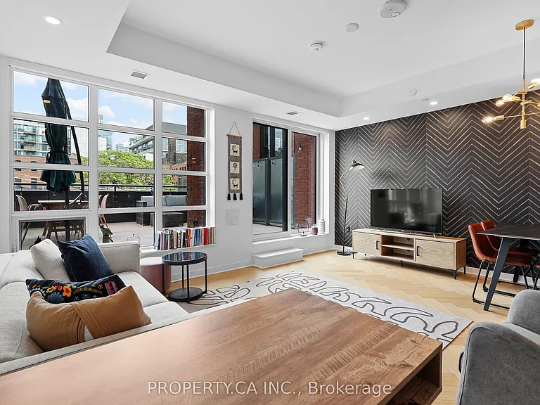 501 Adelaide St W #303 — Photo 1