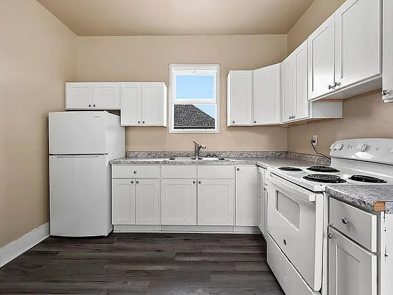 714 Metoxen Ave #714LOWER — Photo 3