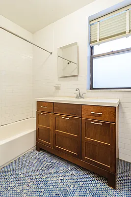 Rented by Compass | media 2