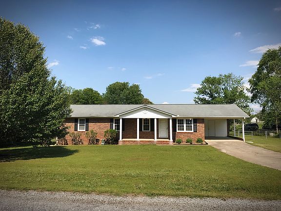 2nd image of 100 Nickie Dr
