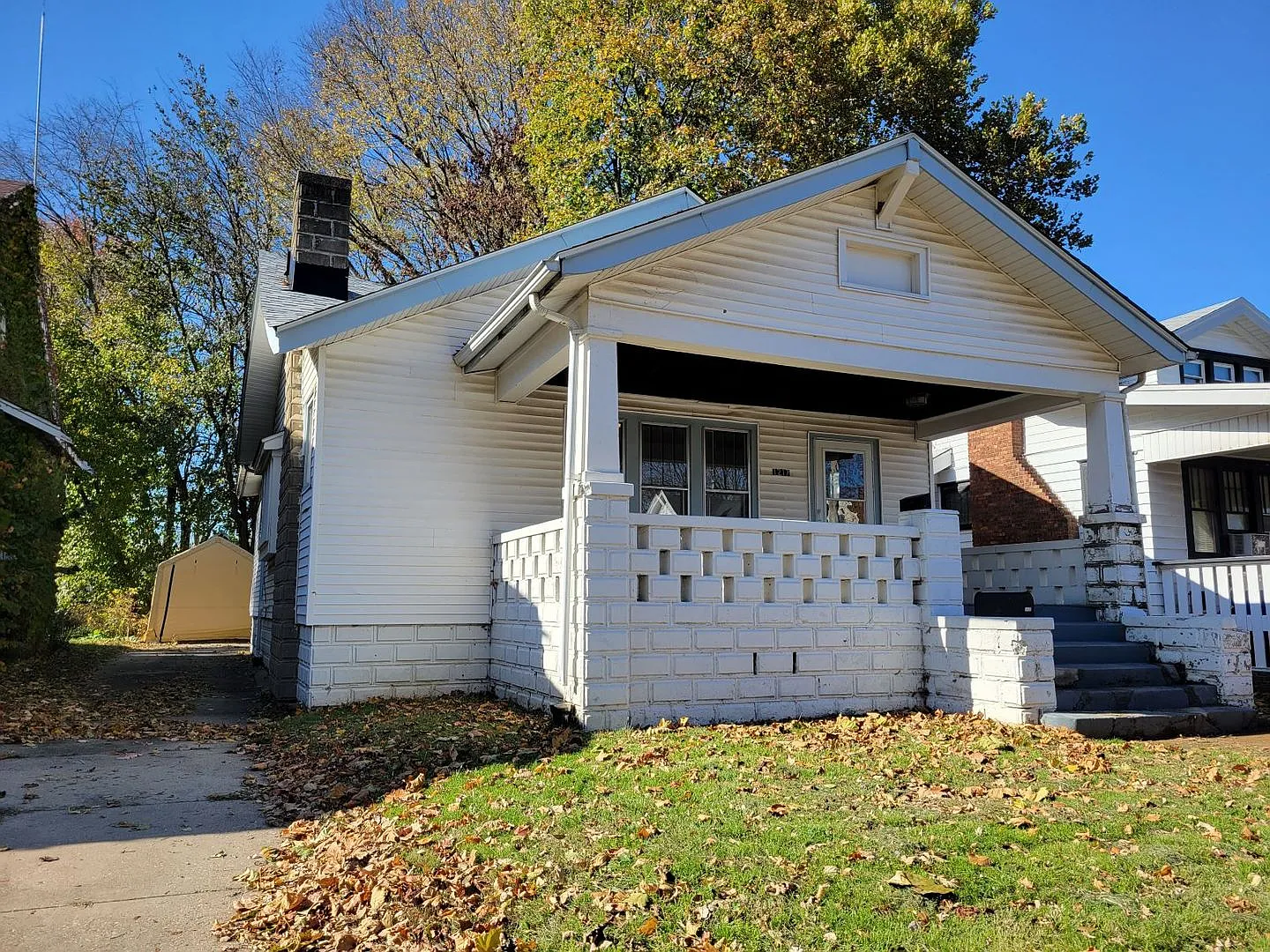 1217 N Frink St photo 1