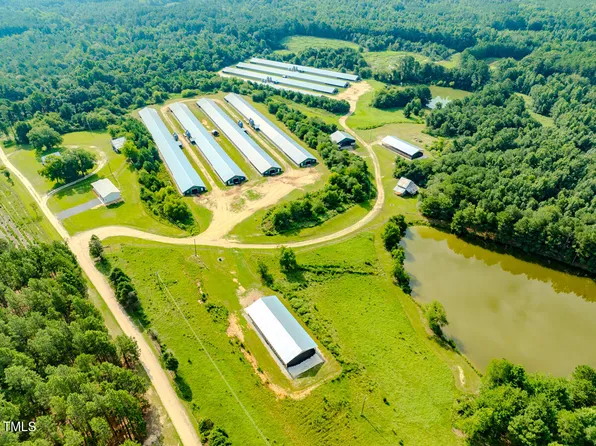 687 Brock Rd, Bunnlevel, NC 28323