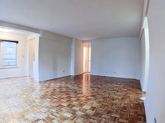 Rented by Urban Real Estate Inc | media 10