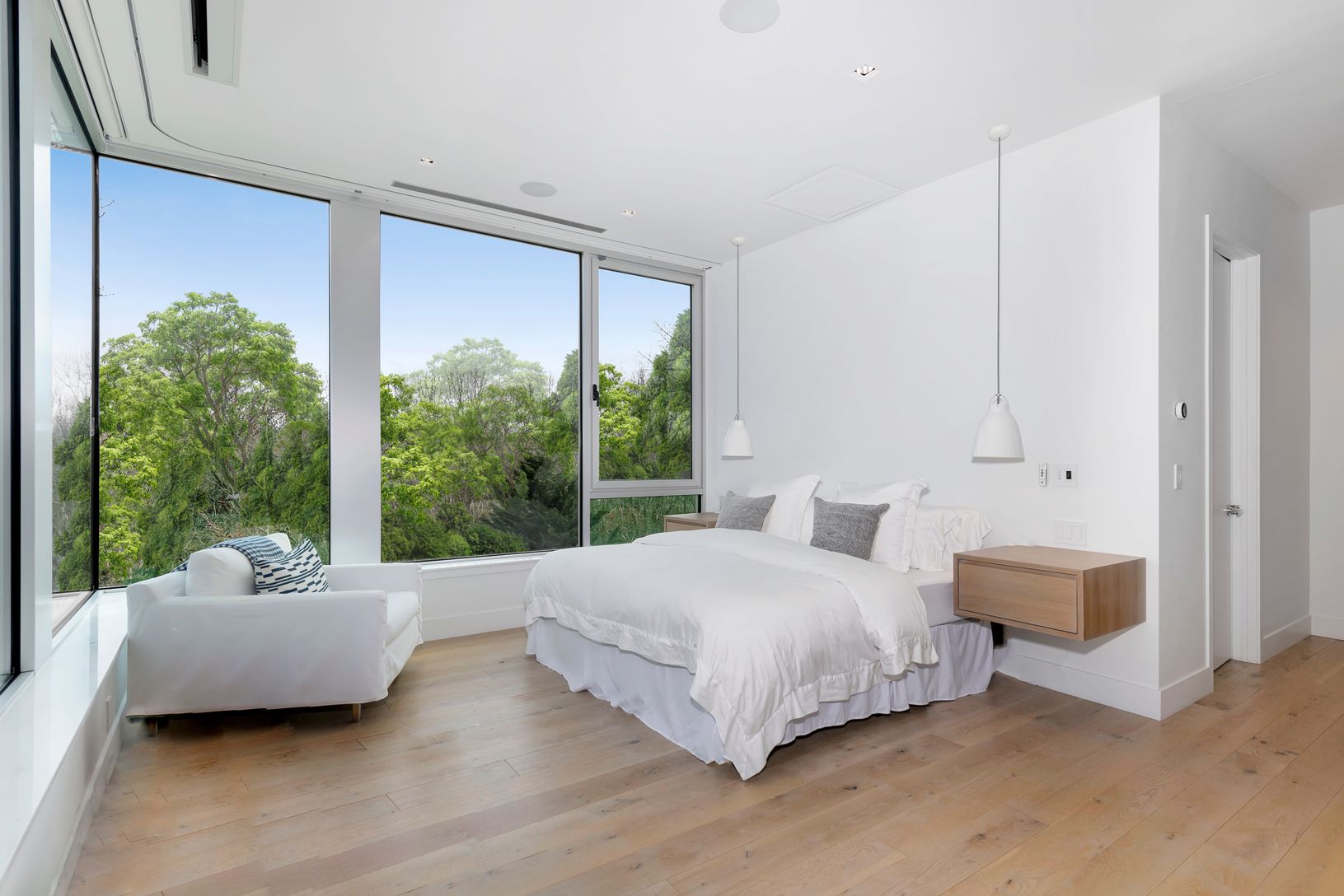  Private Owners Suite Full Floor