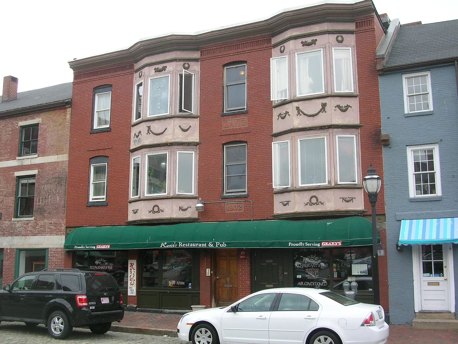 2 bed, 650 sqft, $2,000 — Photo 1