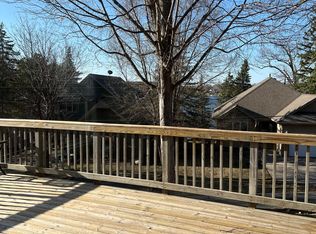 5027 Edgewater Dr, Mound, MN 55364