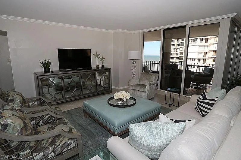 2 bed, 2.0 bath, 2101 sqft, $22,500 — Photo 4