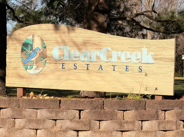 220 Robin Run Ct, Martinsville, IN 46151