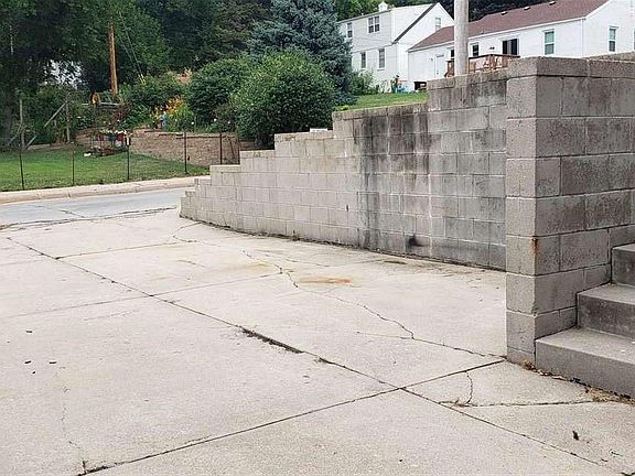 4th image of 3712 N 50th St