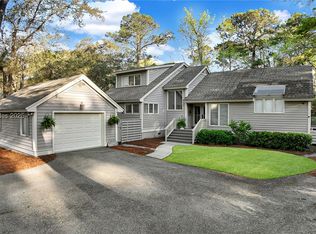 20 Forest Dr, Hilton Head Island, SC 29928