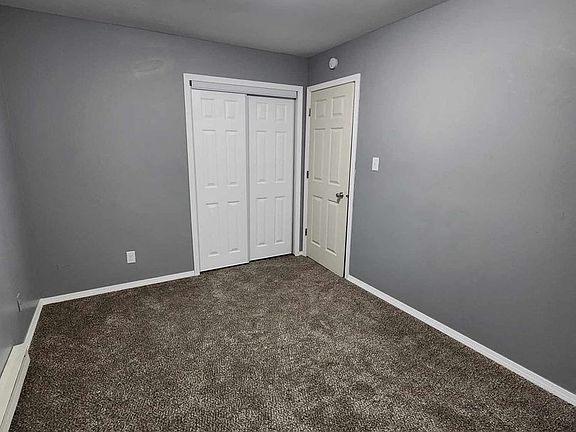 4th image of 1501 S Division St #2