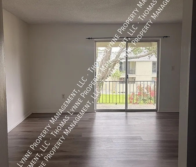 525 Conway Rd #194 — Photo 3