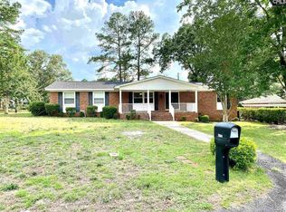 7846 Loch Ln, Columbia, SC 29223